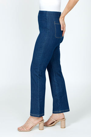 Holland Ave Diana Wide Leg with Pockets in Denim.  Pull on jean with hidden elastic waist and faux zipper fold.  2 back patch pockets.  Contrast top stitching.  Snug through hip, relaxed through thigh.  Wide to hem.  29" inseam._59584288457070