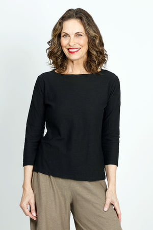 Organic Rags Linen Blend Boatneck Top in Black.  Banded boatneck  with 3/4 sleeve.  A line.  Relaxed fit._52912190587246