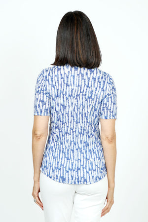 Top Ligne Dotted Lines Crew Top in Blue and white. Abstract dot and line print. Crew neck with banded neckline. Short sleeves. Curved hem. Crinkle fabric. Relaxed fit._35741159653576
