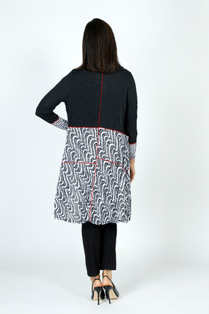 Top Ligne Waves & Dots Duster in Black/white.  Pointed collar in swirl print snap front with pairs of red snaps.  Black bodice.  Asymmetric swirl print skirt with red accents.  3/4 sleeve with printed cuff.  Crinkle fabric.  Relaxed fit._59598841151854