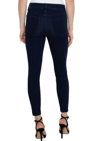 Liverpool Gia Skinny Forever Fit Jean in Buckthorn a dark blue wash. Midrise pull on jean in a fabric that won't stretch out and stays comfortable. Skinny jean with faux front pockets and back patch pockets. 28" inseam._35886802829512